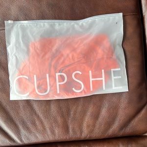 Cupshe new with tag size M swim suit